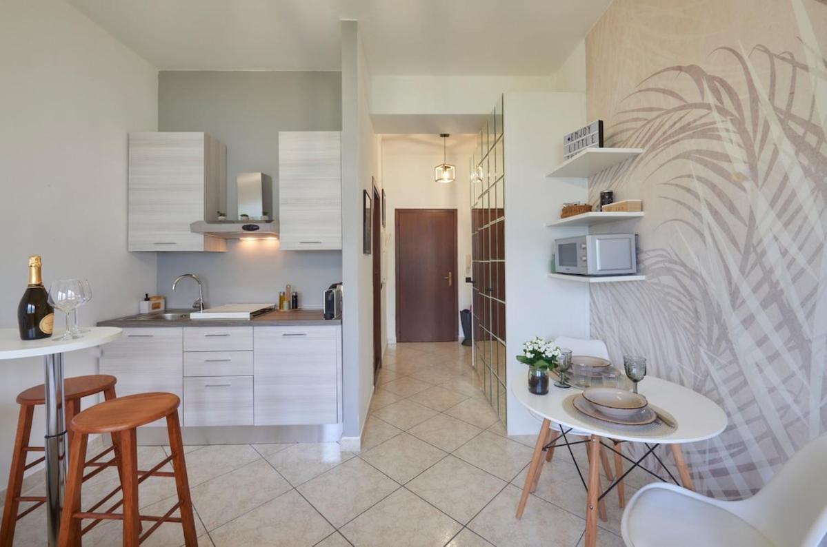 Stella Apartment On Lake Como Onno Eksteriør bilde